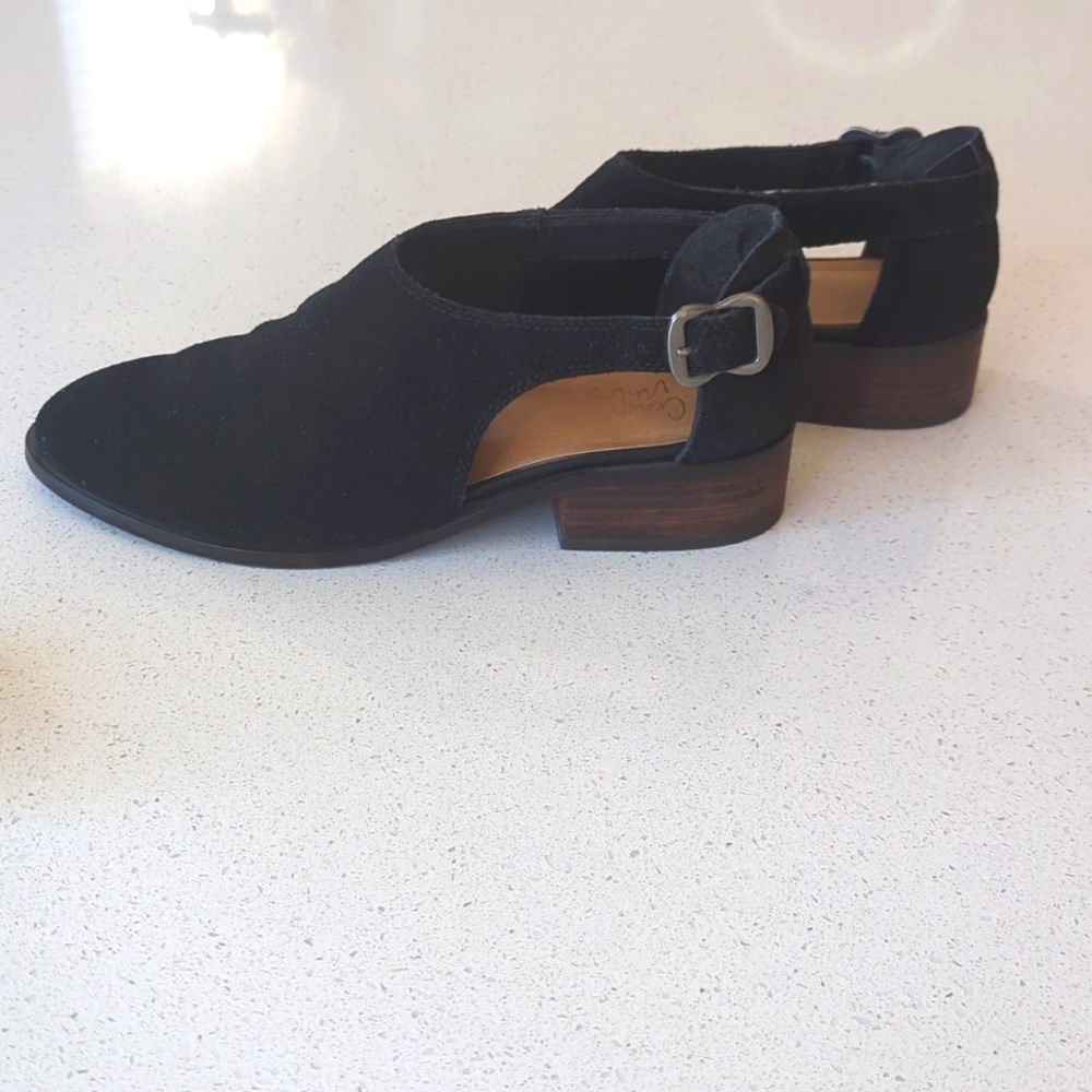 Crown Vintage Charmed Ankle Bootie Black